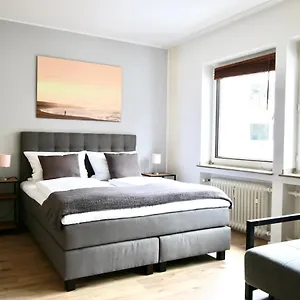 Appartement Arthouse Im Pantaleonsviertel, Keulen